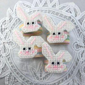 Handmade Plastic Canvas Yarn Easter Bunny Napkin Rings